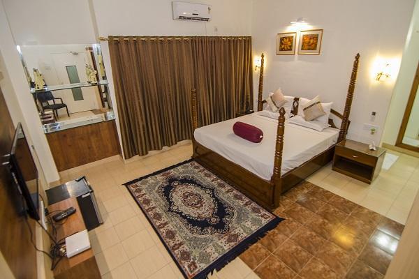Hotel Little Palace Dibrugarh Extérieur photo